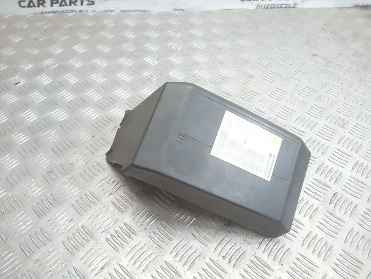 Renault Scenic I (1996 - 2003) 7700430975 Крышка ящика предохранителей — фото 2