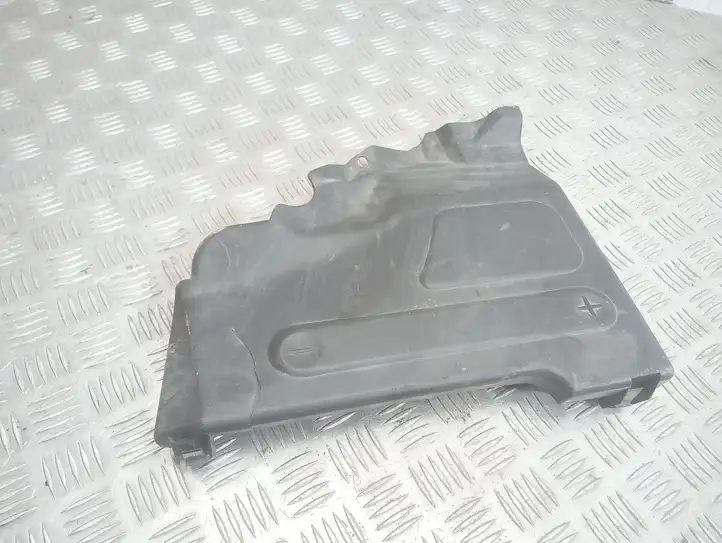 Citroen C5 (2001 - 2004) 9632647780 Крышка ящика аккумулятора — фото 1
