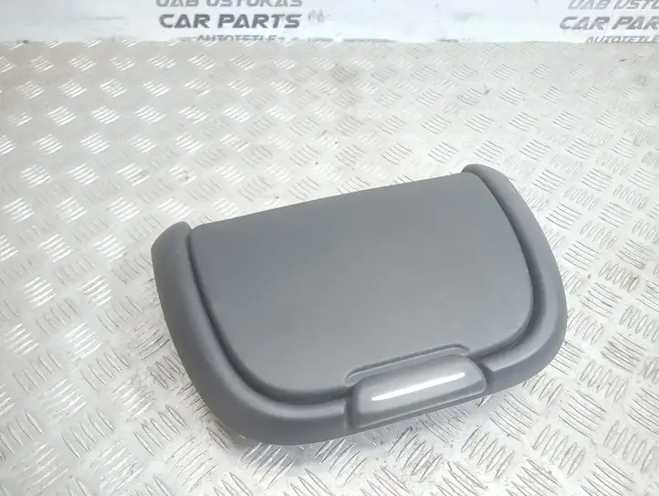 Citroen C3 Picasso (2010 - 2017) L0154683 Складной столик — фото 1