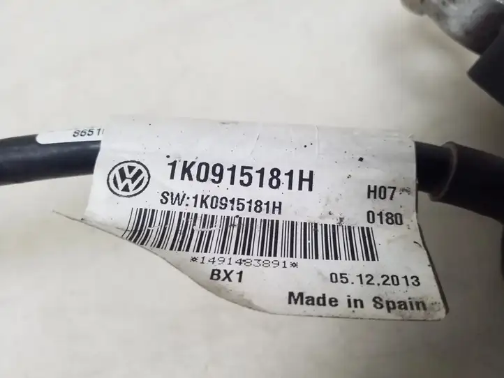 Volkswagen PASSAT B7 (2011 - 2014) 1K0915181H Минусовой провод аккумулятора — фото 3