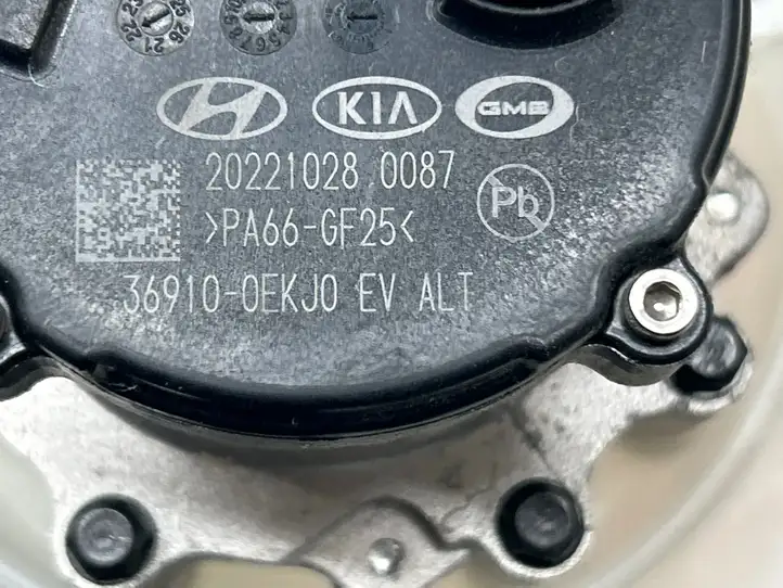 Kia Niro (2016 - ) 25429AO000 Расширительный бачок — фото 7