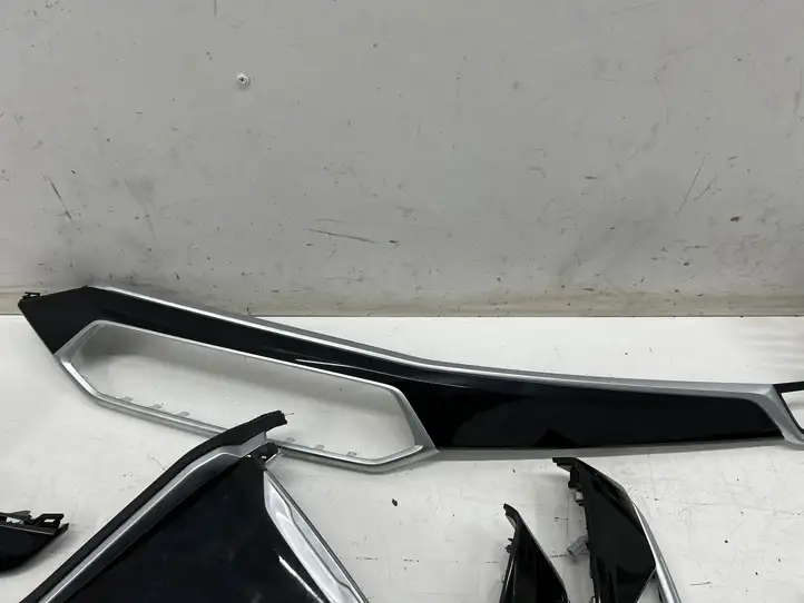 BMW X6 G06 (2019 - ) 8073204 Комплект внутренней декоративной отделки — фото 4