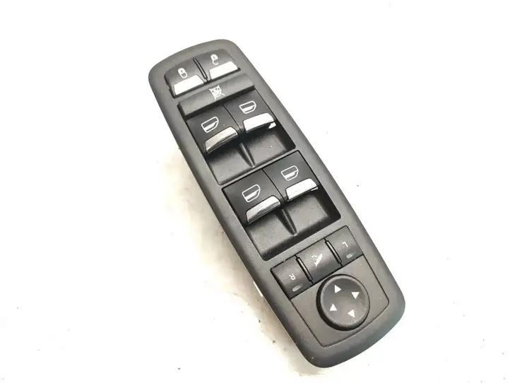 Maserati Ghibli (2013 - 2017) 670019819 Кнопка стеклоподъемников — фото 4