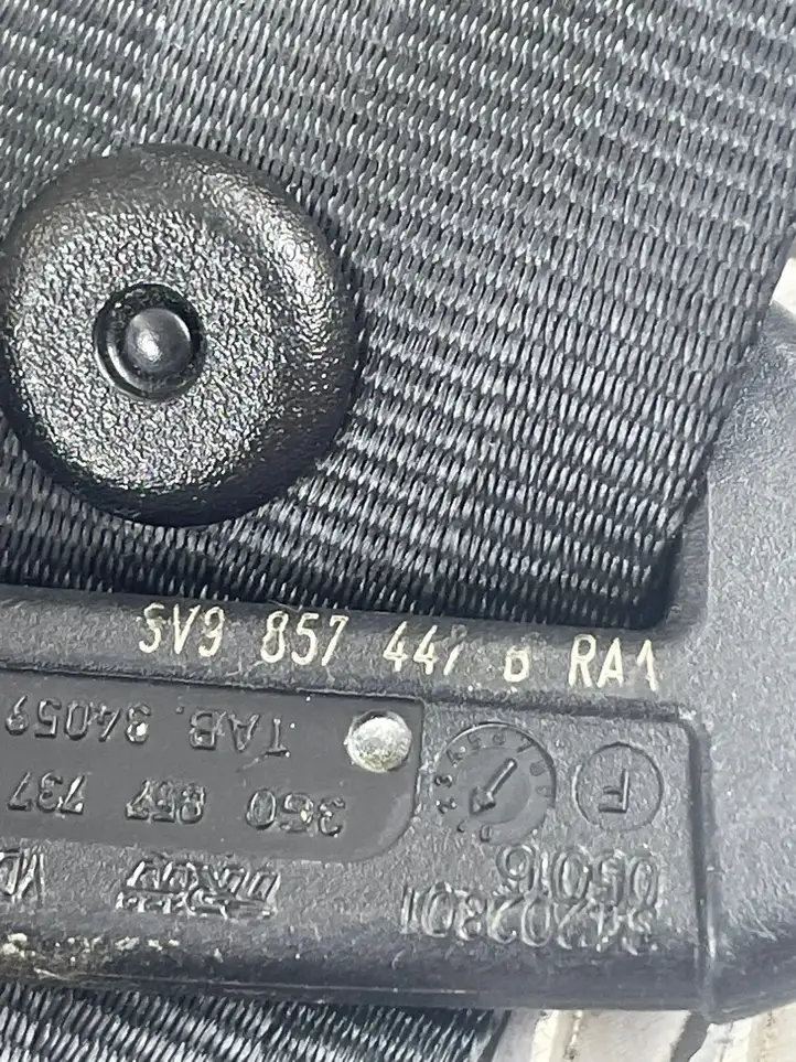 Skoda Superb B8 (3V) (2015 - 2023) 3V9857447B Задний ремень безопасности — фото 4