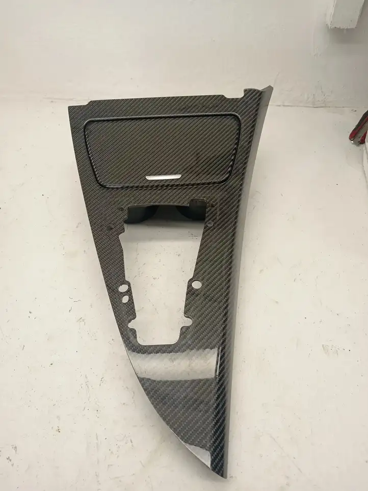 BMW M6 F06/F12/F13 (2012 - 2018) 8052364 Другая деталь консоли (туннеля) — фото 1