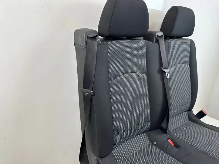 Mercedes-Benz Vito Viano W639 (2003 - 2010) Второй ряд сидений — фото 13