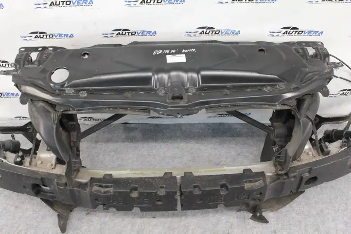 BMW 5 E60 E61 (2004 - 2010) 7033741 Панель радиаторов двигателя — фото 3