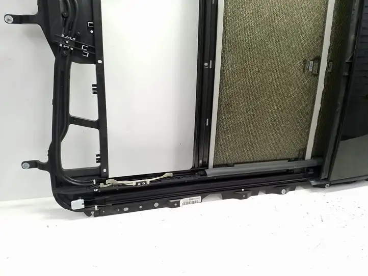 BMW X3 F25 (2010 - 2017) 721274918 Рама раздвижной крыши — фото 10