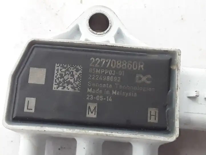 (2021 - ) 227708860R Датчик давления выхлопных газов — фото 3