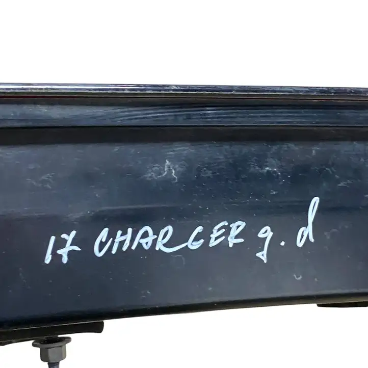 Dodge Charger (2014 - ) 68213147AE Центральный задний фонарь (бленда) — фото 5