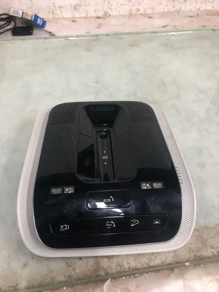 Mercedes-Benz GLC X254 (2023 - ) A0009003545 Передняя подсветка — фото 1