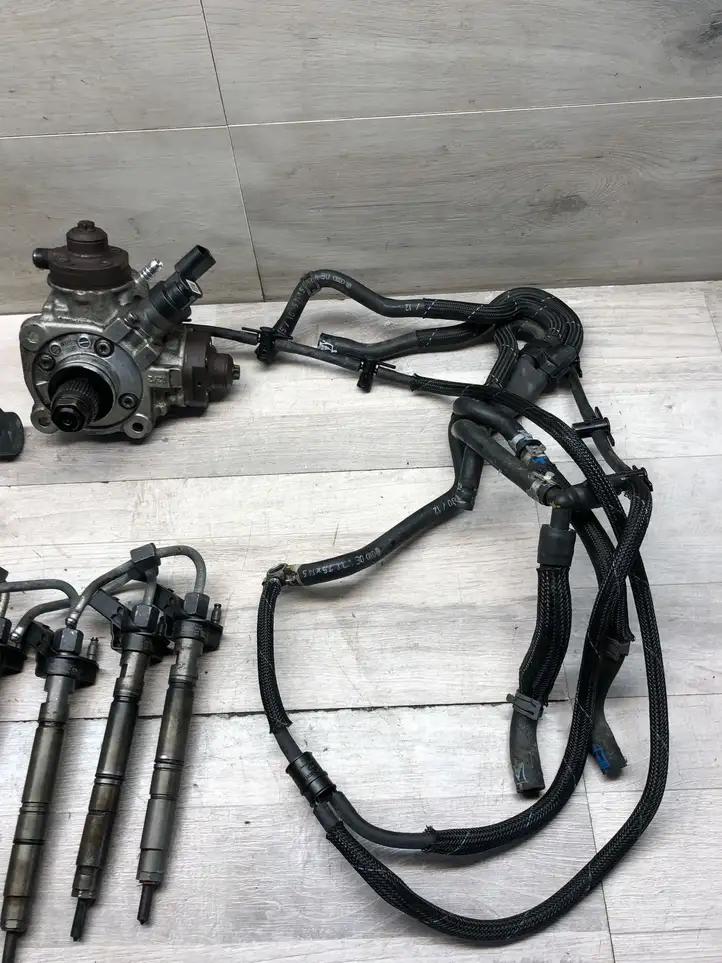 Audi Q5 SQ5 (2012 - 2017) 0445010691 Комплект системы впрыска — фото 3