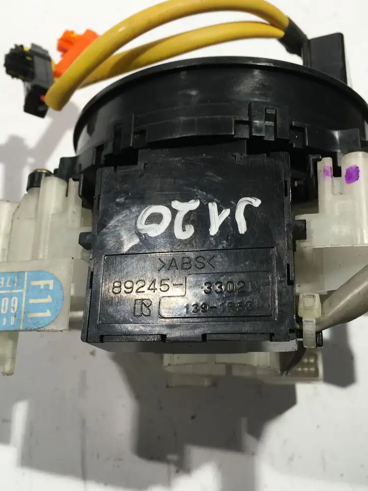 Toyota Land Cruiser (J120) (2002 - 2009) 8924533020 Контактное кольцо SRS — фото 2