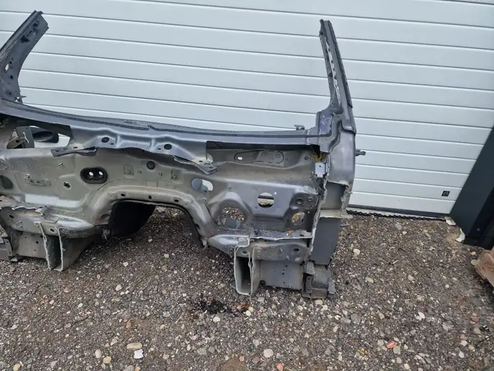 Land Rover Range Rover Velar (2017 - ) Перегородка салона — фото 2