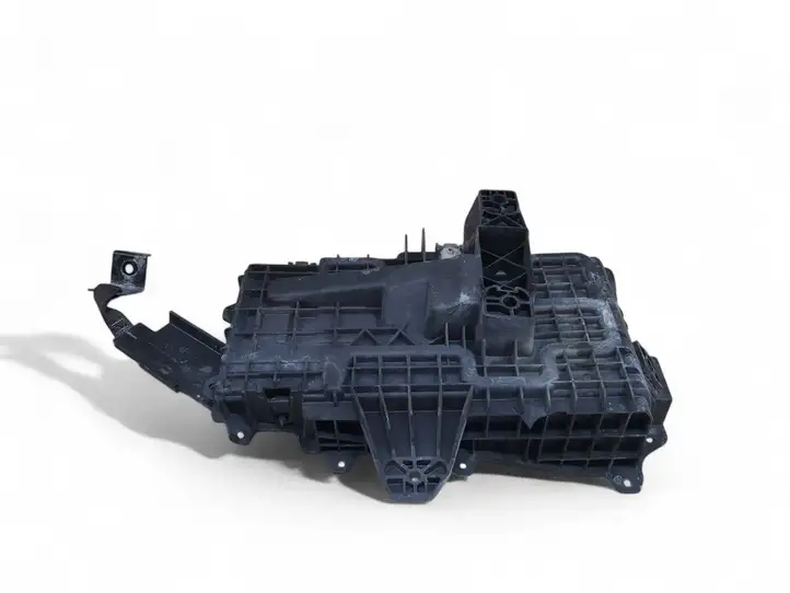 Chrysler Pacifica (2016 - ) 68271681AD Площадка аккумулятора — фото 3