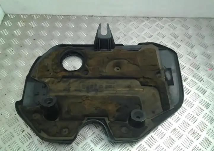 Skoda Octavia Mk2 (1Z) (2004 - 2013) 038103925BQ Крышка двигателя декоративная — фото 3