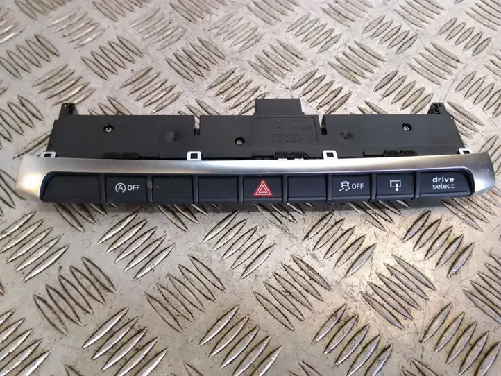 Audi A3/S3 8V (2012 - 2016) 8V0925301BA Включатель аварийных фонарей — фото 1