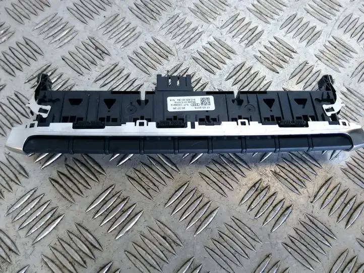 Audi A3/S3 8V (2012 - 2016) 8V0925301BA Включатель аварийных фонарей — фото 2