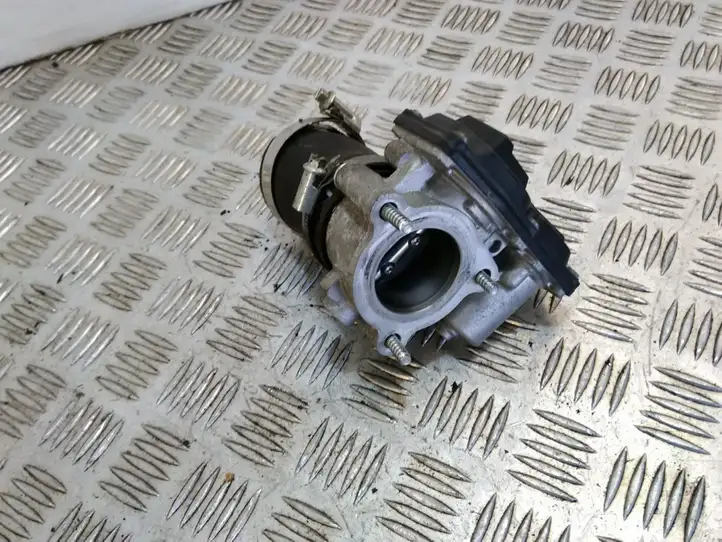 Ford Fiesta (2013 - 2017) 50989002 Электрозадвижка двигателя — фото 1