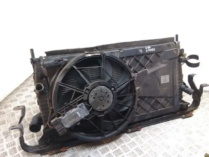 Ford Focus (2005 - 2008) 3M5H8C607RG Радиатор охлаждающей жидкости двигателя — фото 2