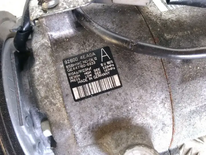 Nissan Qashqai (2017 - 2020) 926004EA0A Компрессор (насос) кондиционера воздуха — фото 2