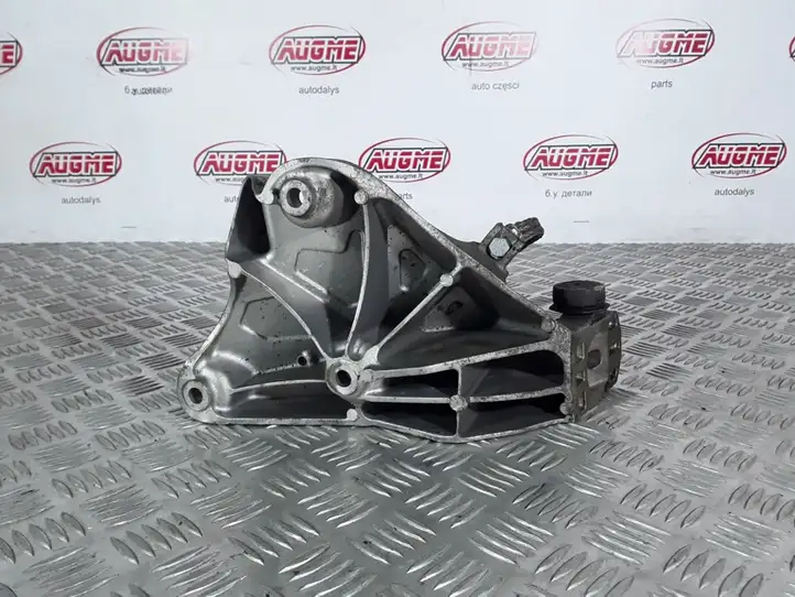 BMW X6 E71 (2008 - 2014) 6790021 Кронштейн двигателя — фото 2