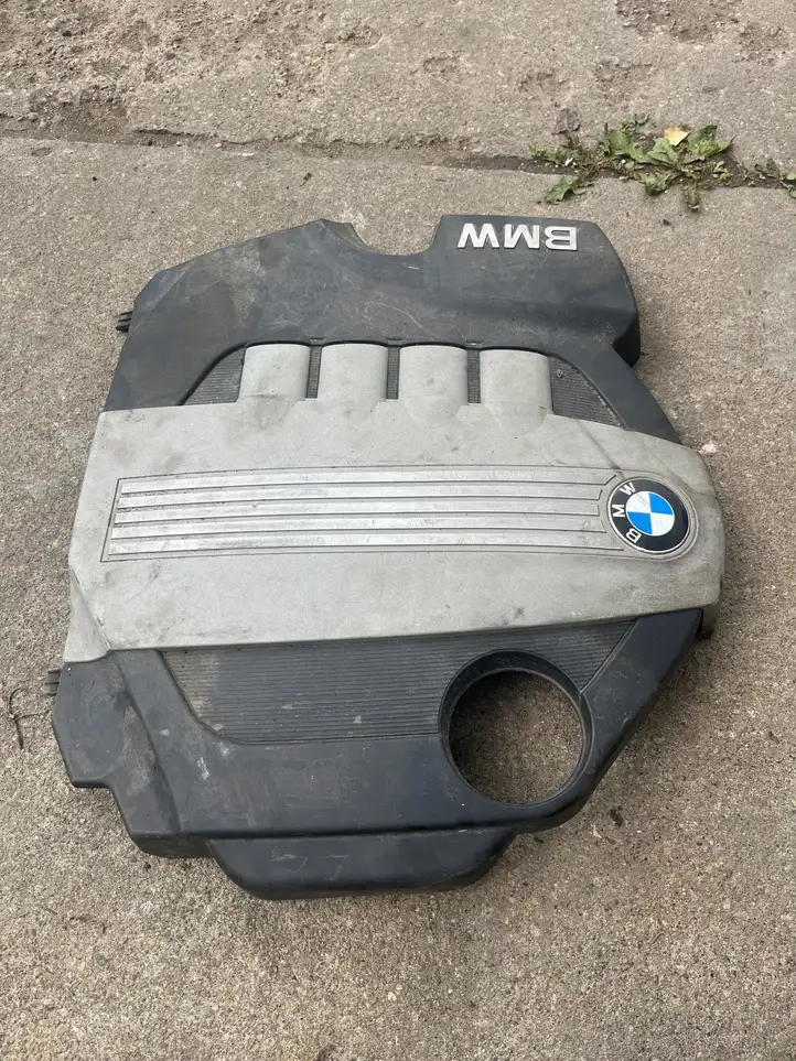 BMW 3 E90 E91 (2005 - 2012) 1114779741007 Крышка двигателя декоративная — фото 1