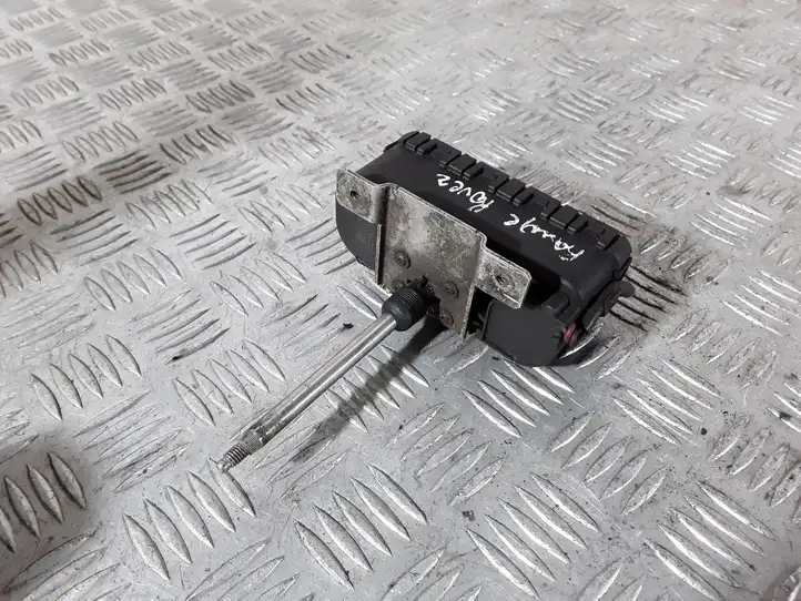 Land Rover Range Rover L322 (2009 - 2012) 0390206220 Двигатель очистителей — фото 3