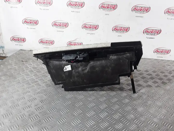 Land Rover Range Rover L322 (2009 - 2012) AH4214K016BB Вещевой ящик — фото 6