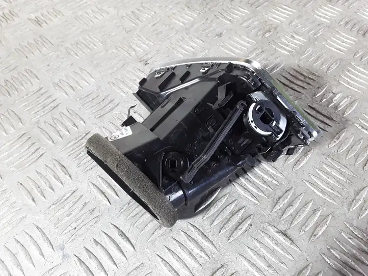Audi A4 S4 B8 8K (2011 - 2015) 8T1820902F Боковой воздушный дефлектор — фото 7