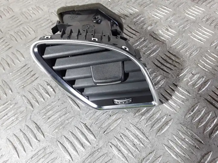 Audi A4 S4 B8 8K (2011 - 2015) 8T1820902F Боковой воздушный дефлектор — фото 8