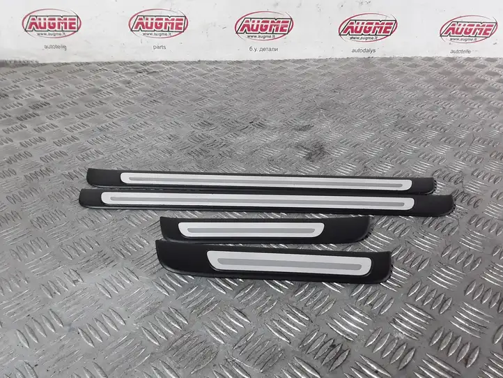 Audi A4 S4 B8 8K (2011 - 2015) 8K0853376 Внутренняя отделка переднего порога — фото 1