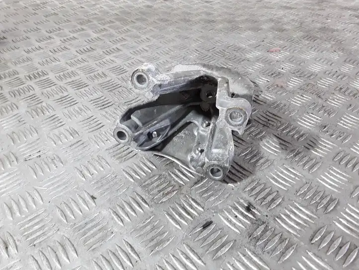 Audi Q5 SQ5 (2012 - 2017) 8K0199307 Кронштейн двигателя — фото 3