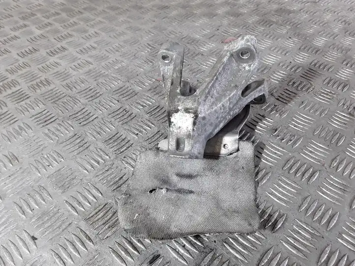 Audi Q5 SQ5 (2012 - 2017) 8K0199307 Кронштейн двигателя — фото 4