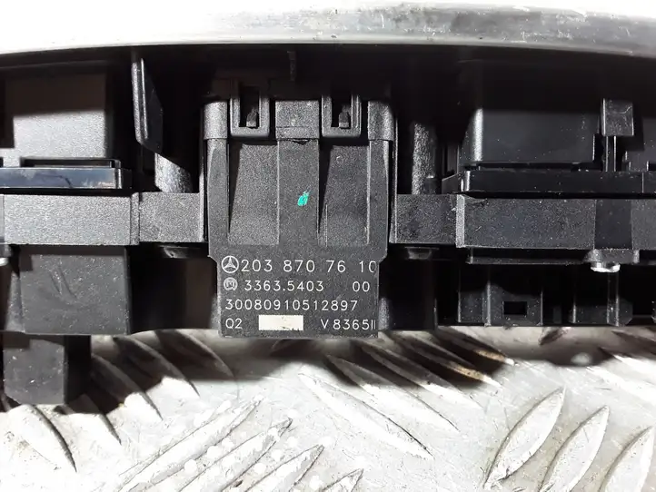 Mercedes-Benz C W203 (2000 - 2007) 2038707610 Другие включатели / ручки/ переключатели — фото 4