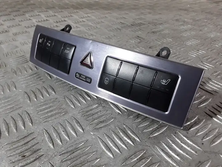 Mercedes-Benz C W203 (2000 - 2007) 2038707610 Другие включатели / ручки/ переключатели — фото 6
