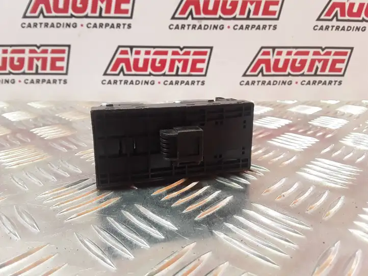 Audi A4 S4 B8 8K (2007 - 2011) 8K0959851F Блок кнопок стеклоподъемников — фото 3