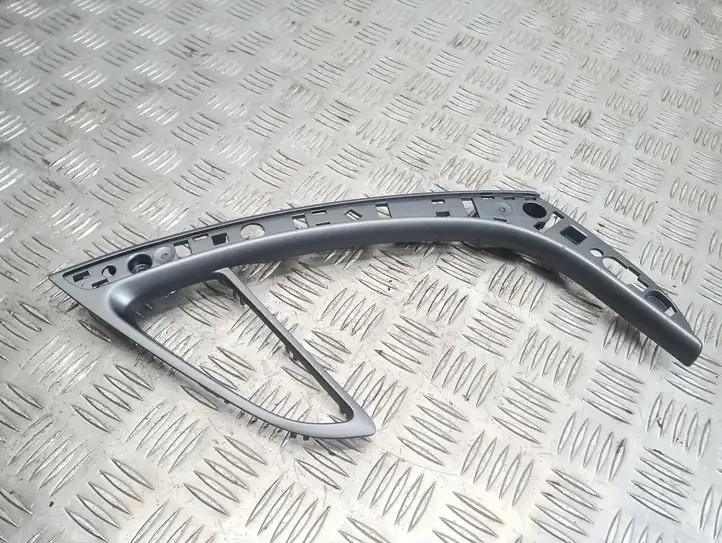 Opel Astra J (2009 - 2012) 340685796 Прочая отделка передней двери — фото 2