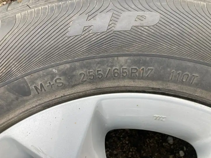 Nissan Navara D40 (2004 - 2015) Летняя шина R17 — фото 2