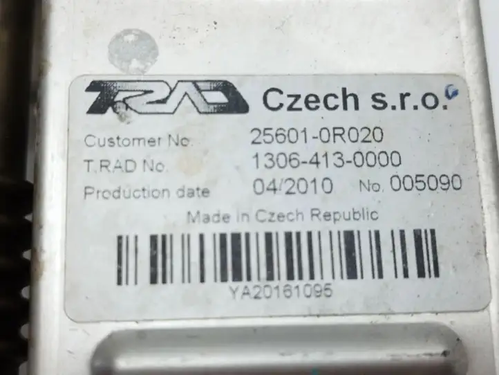 Toyota Verso (2009 - 2012) 256010R020 Охладитель клапана EGR — фото 7