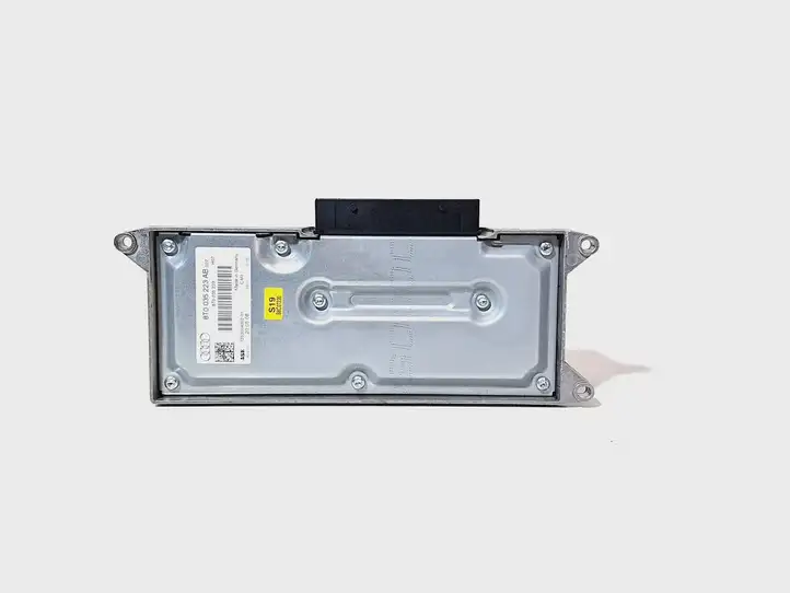 Audi A4 S4 B8 8K (2007 - 2011) 8T0035223AB Усилитель звука — фото 3