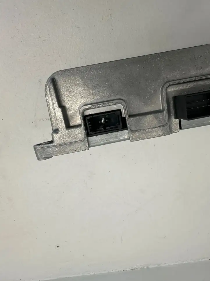Audi A6 S6 C6 4F (2004 - 2008) 4F0035223K Усилитель звука — фото 3