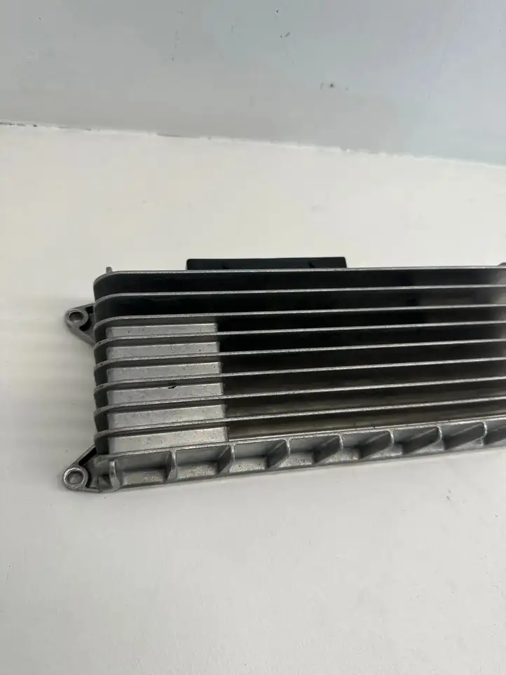 Audi A6 S6 C6 4F (2004 - 2008) 4F0035223K Усилитель звука — фото 4