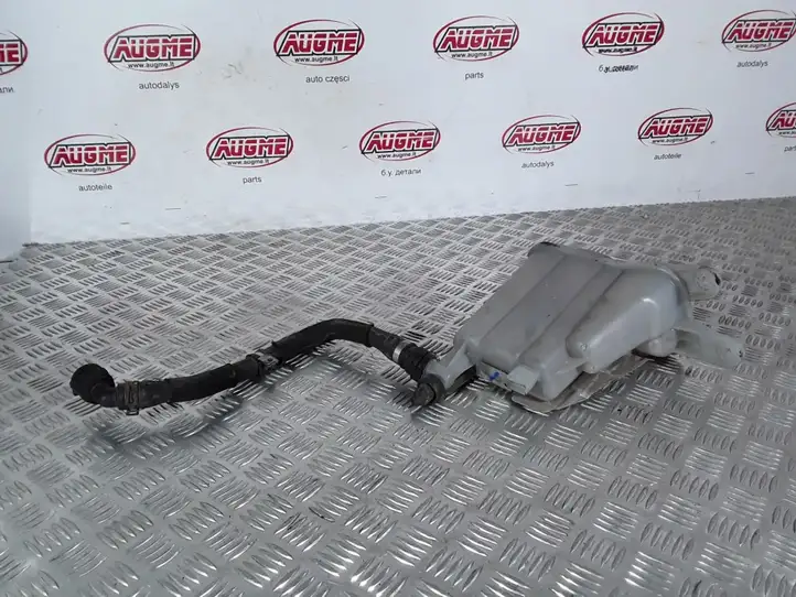 Audi A4 S4 B8 8K (2007 - 2011) 8K0121405E Расширительный бачок — фото 1