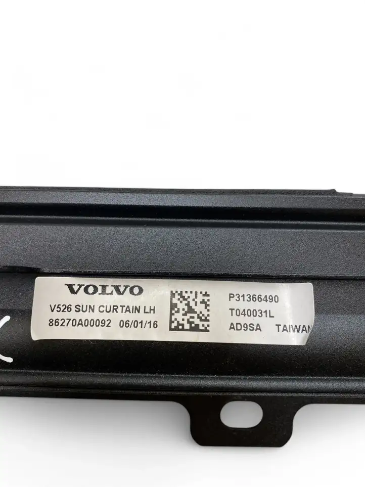 Volvo XC90 31366490 Солнцезащитная шторка заднего бокового окна — фото 4