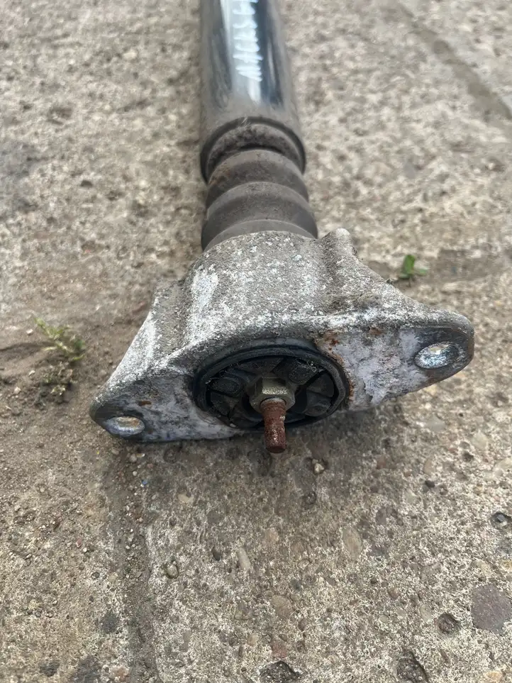 Ford Focus C-MAX (2003 - 2010)   Задний амортизатор с пружиной