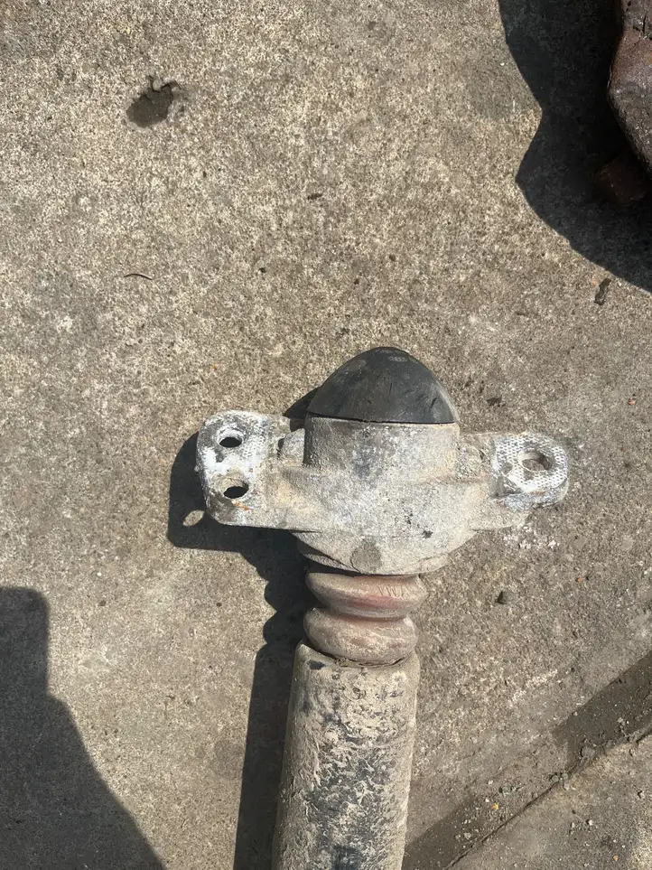 Seat Altea XL (2004 - 2015)   Задний амортизатор с пружиной