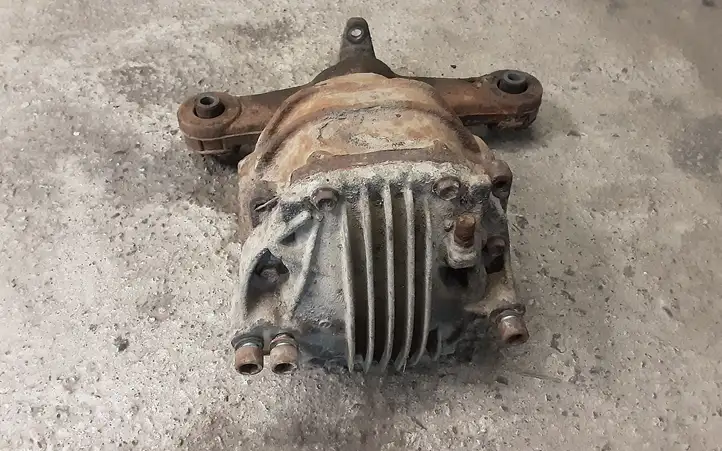 Lexus IS 220 (2005 - 2010)   Задний редуктор