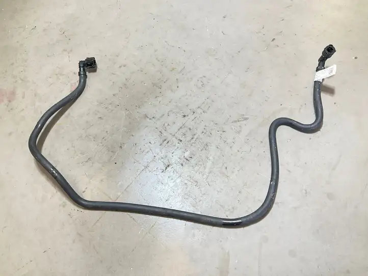 Volkswagen Golf VII (2013 - 2019) 05E133723D Трубка топливной системы — фото 1