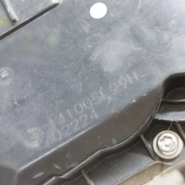 Honda Insight (2009 - 2011) 101005L29H Дроссельная заслонка — фото 7